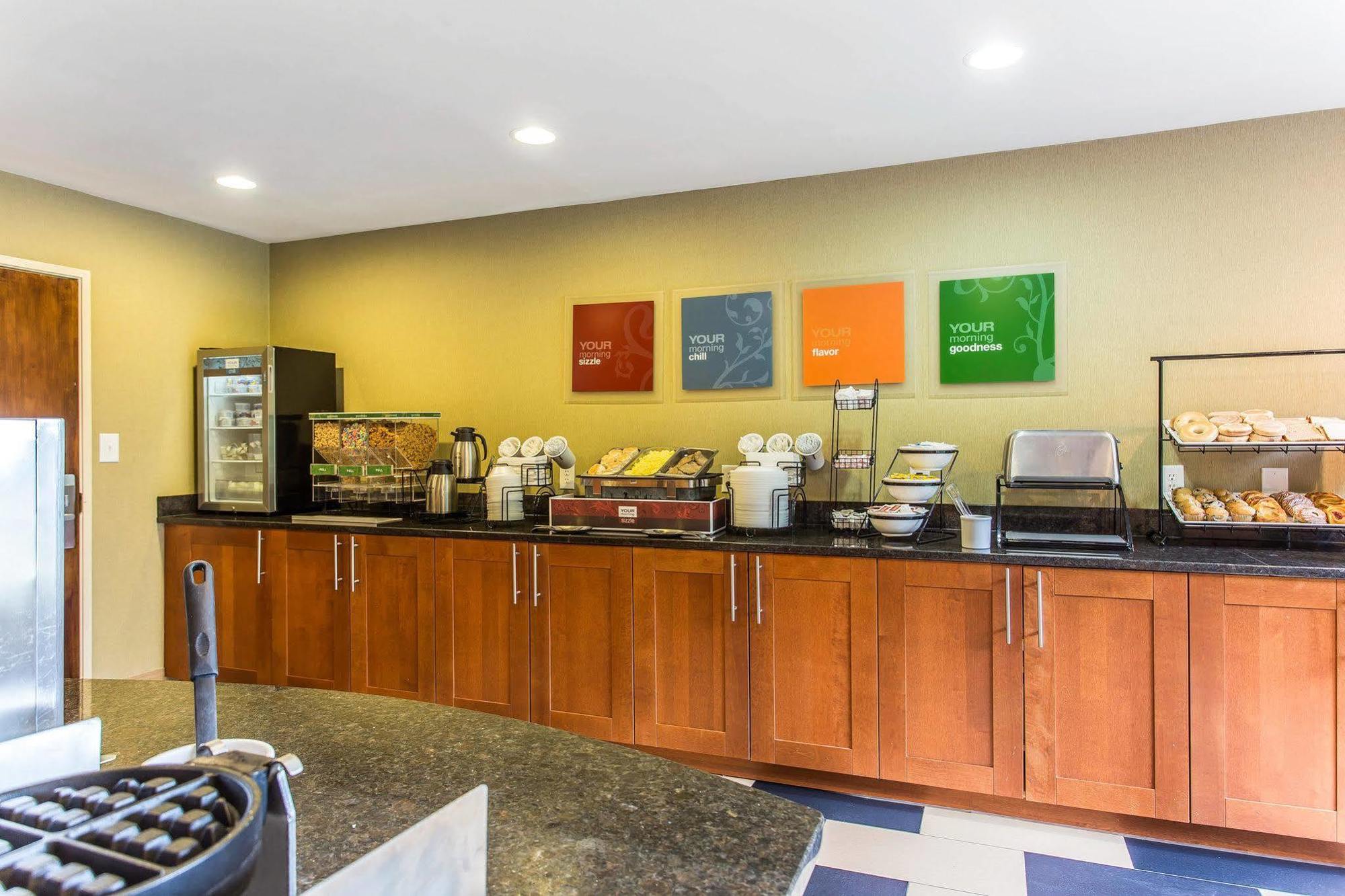 Quality Inn Lincolnton Екстериор снимка