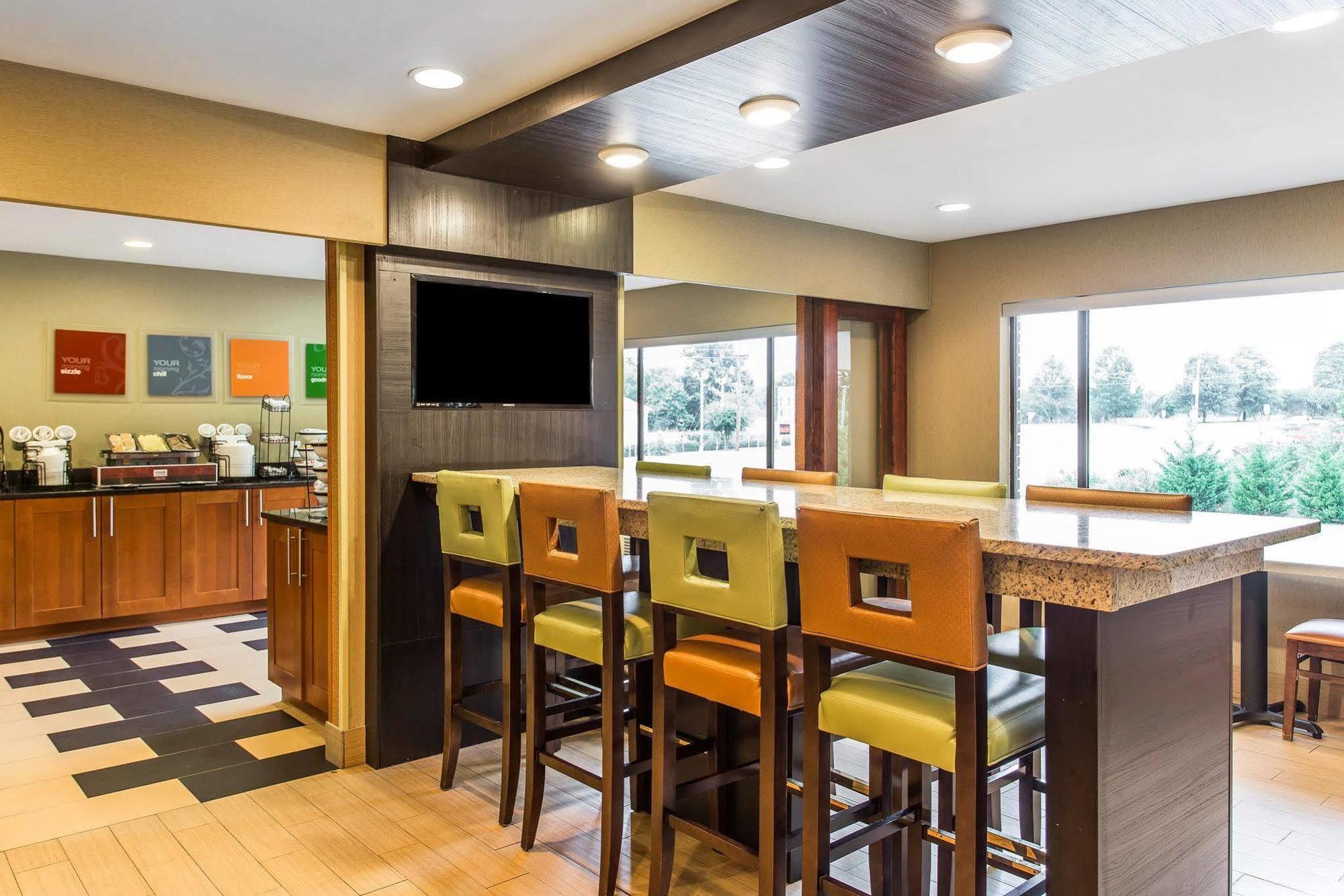 Quality Inn Lincolnton Екстериор снимка