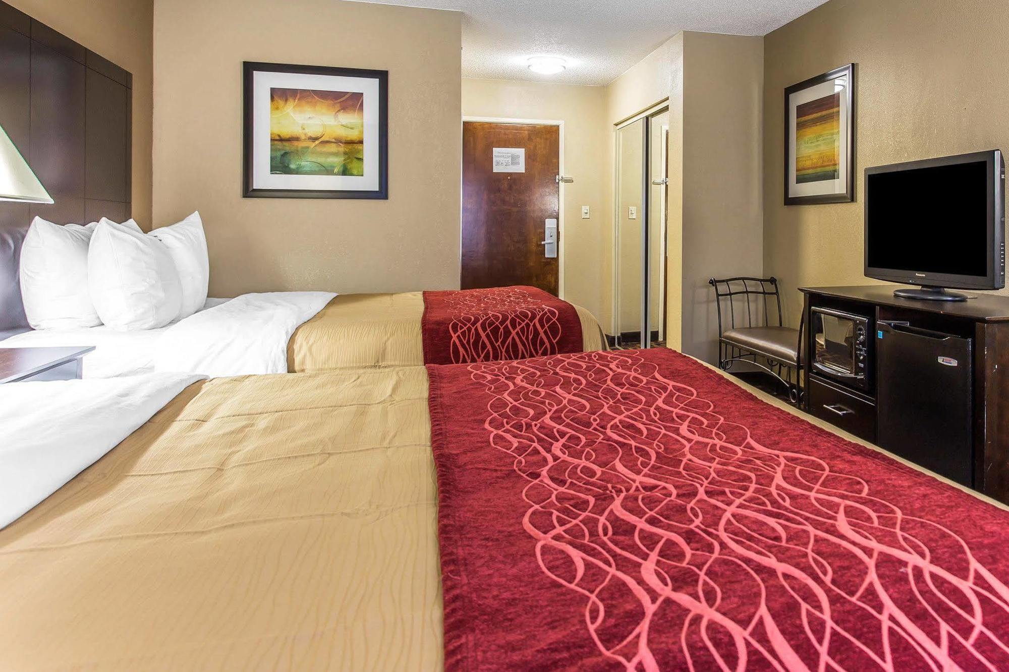 Quality Inn Lincolnton Екстериор снимка