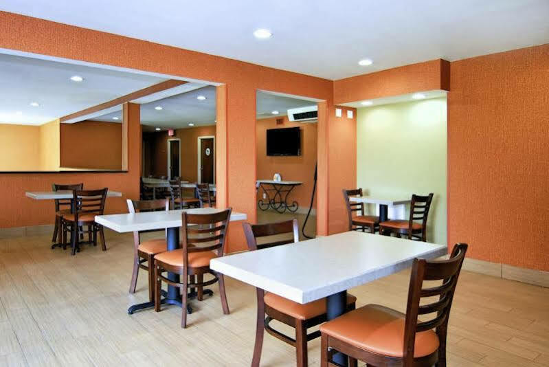 Quality Inn Lincolnton Екстериор снимка